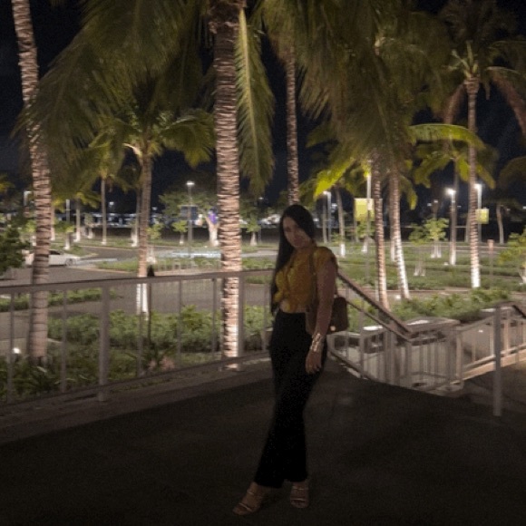 ⚡️Live Show Listing⚡️ - Picture 9 of 11